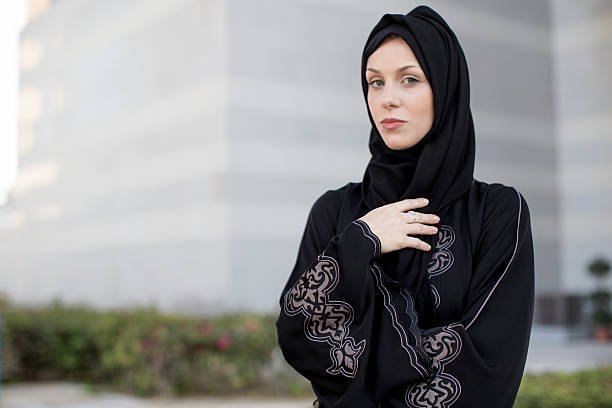 Modest Elegance: The Latest Trends in Hijab Fashion